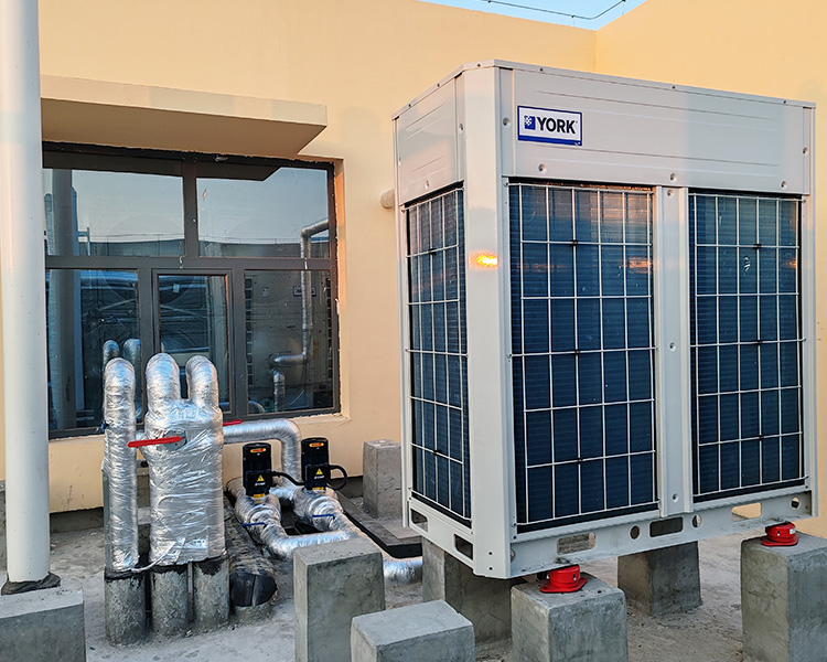 廣靈尚璟酒店海爾太陽能熱水項(xiàng)目